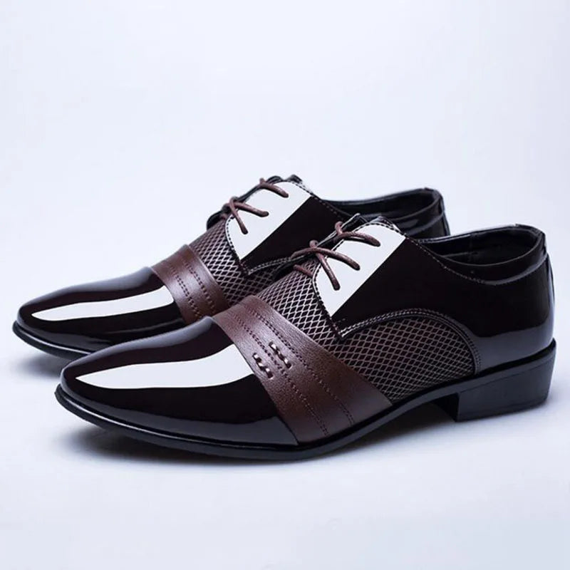 Fashion New British Men's Leather Shoes Classic Man Pointed Toe Formal Wedding Shoes Male Flats Dress Shoes Lace Up